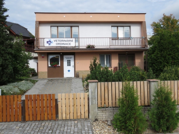 Veterin�rn� ordinace Boskovet - Pohled na vstup do ordinace